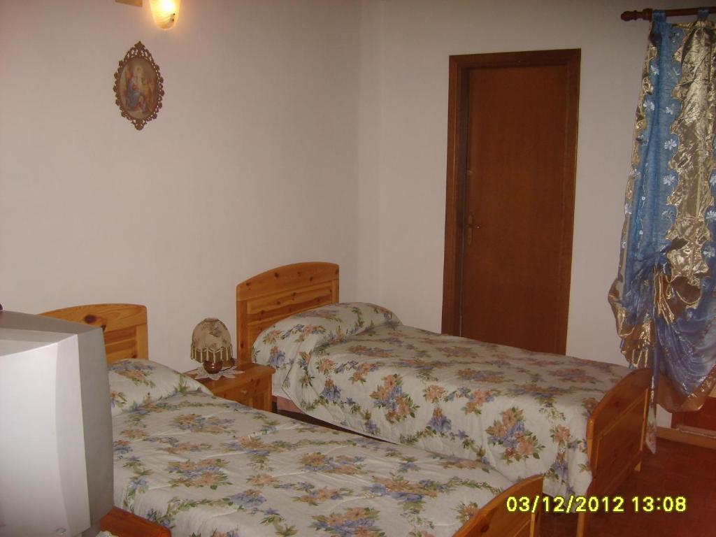 Antico Albergo Sant'Antonio Fonzaso Rom bilde