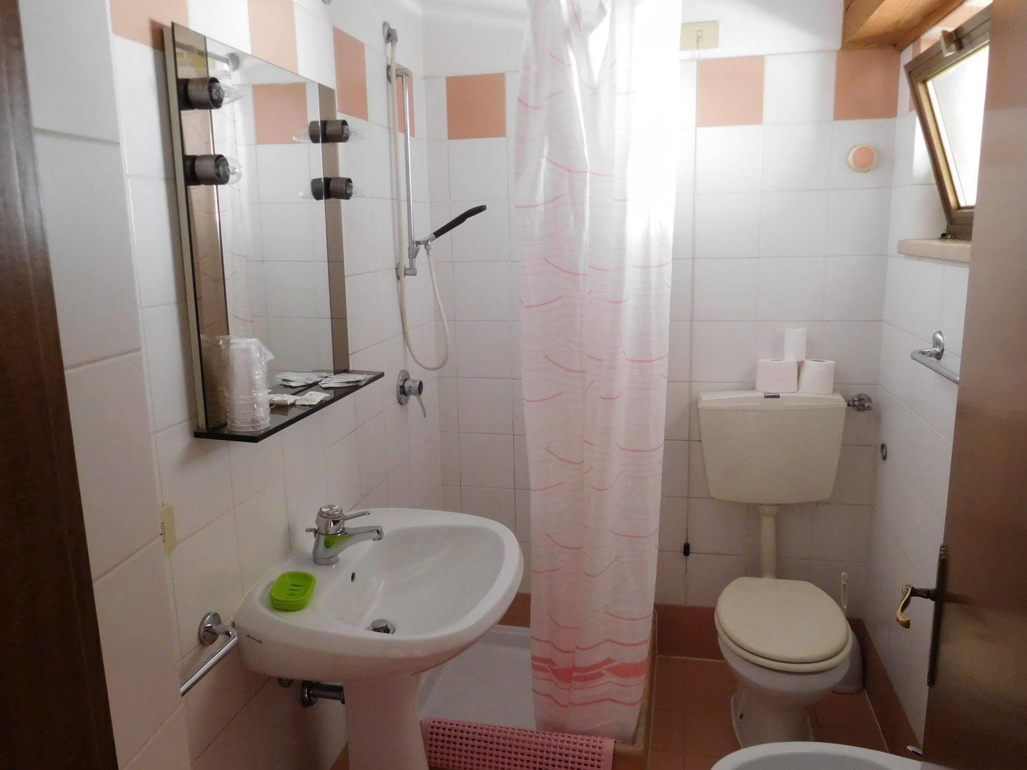 Antico Albergo Sant'Antonio Fonzaso Eksteriør bilde