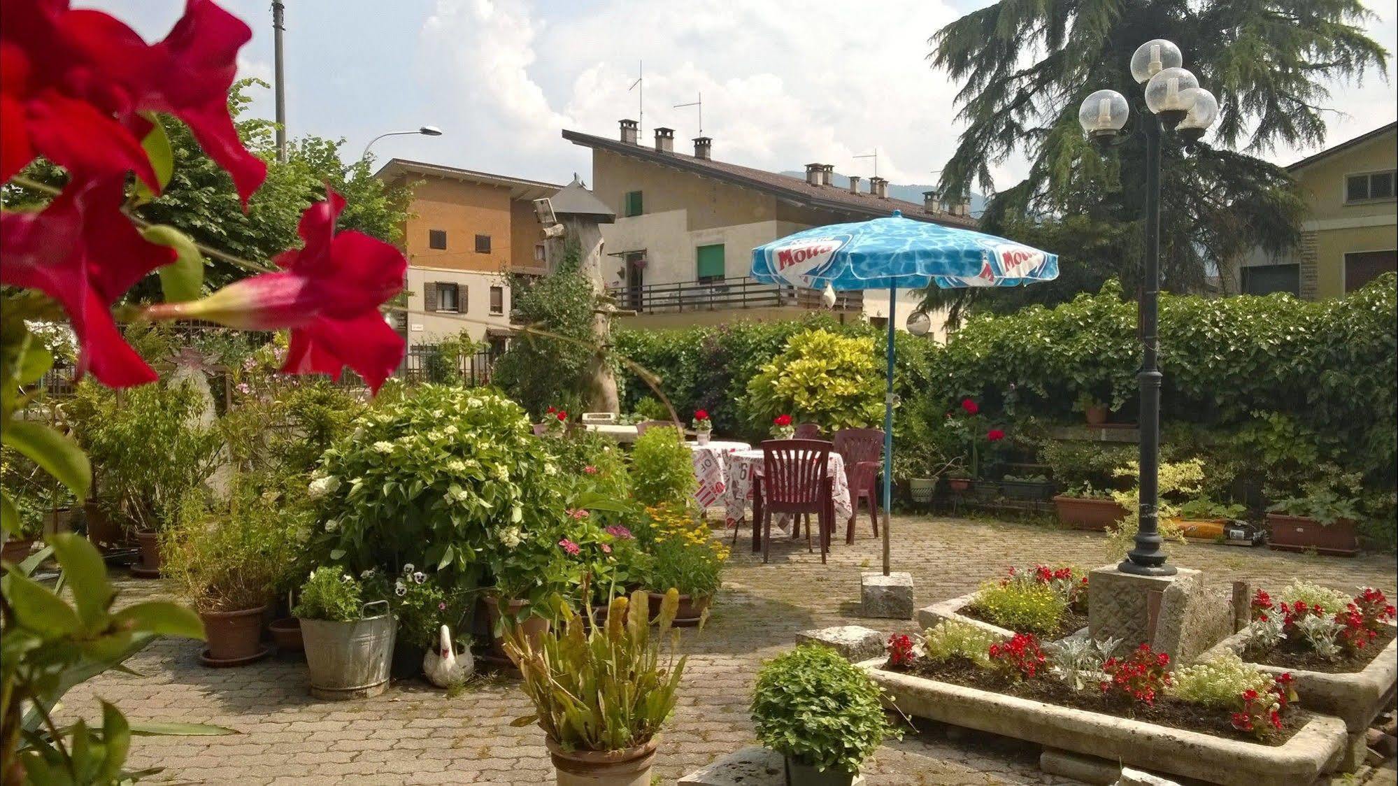 Antico Albergo Sant'Antonio Fonzaso Eksteriør bilde